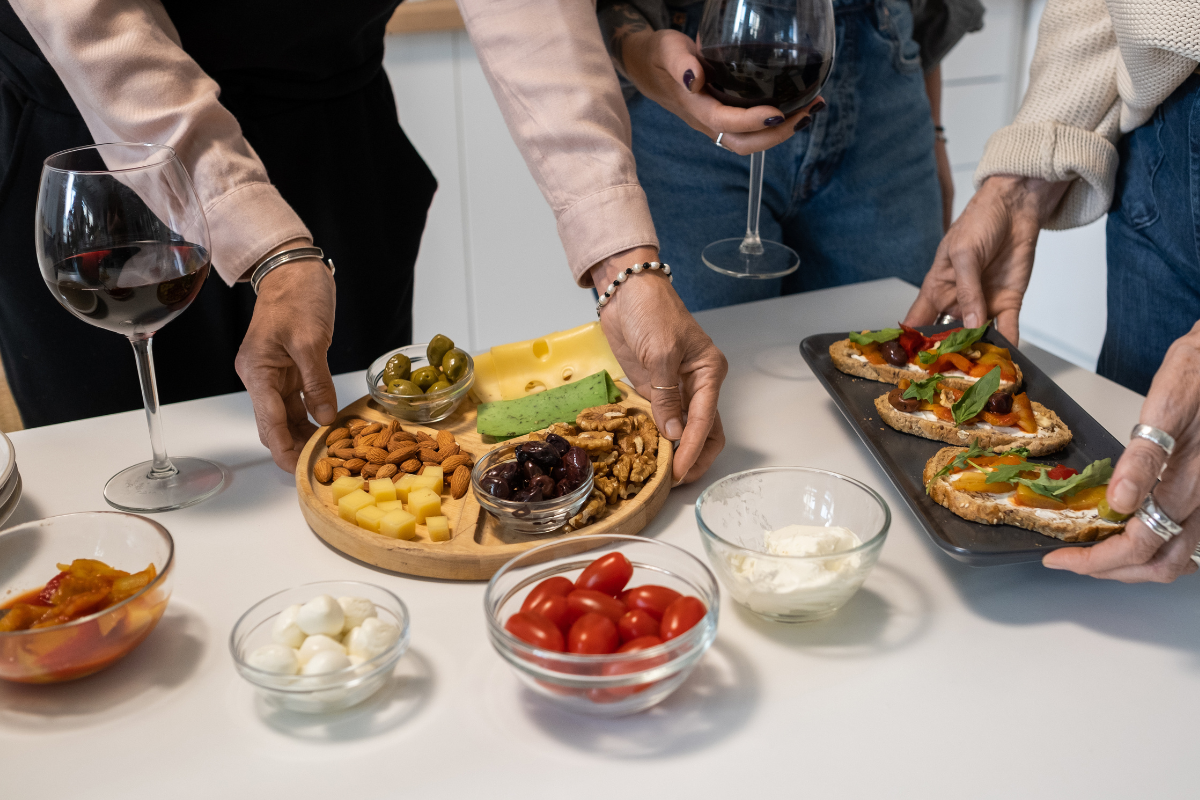women serving small bites for appetizers party