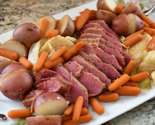 traditional st patricks day meal corned beef and cabbage potatoes carrots