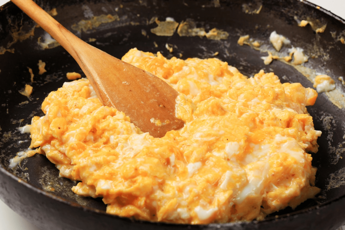 creamy scrambled eggs with sour cream mixed in.