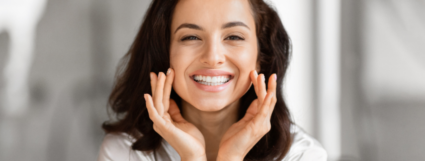 diy teeth whitening woman