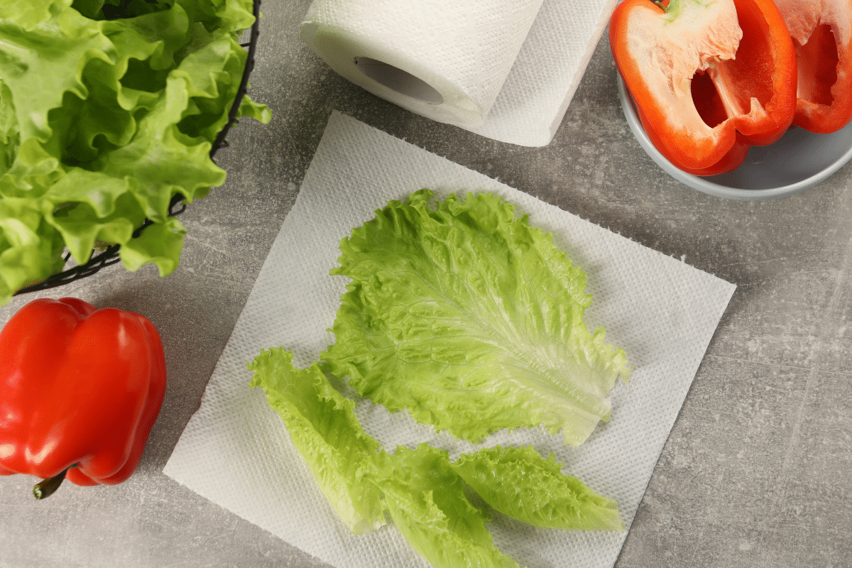 lettuce sitting on paper towel