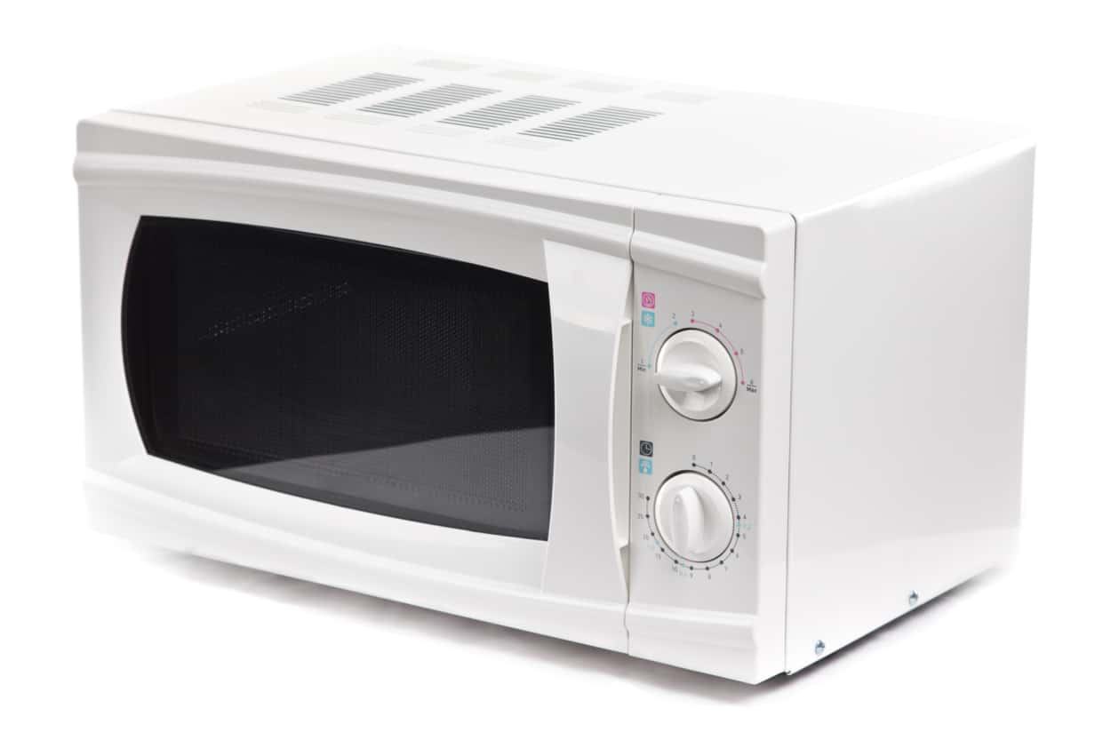 white microwave oven