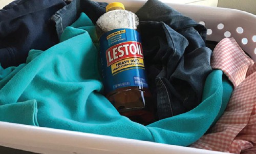 Lestoil in laundry basket