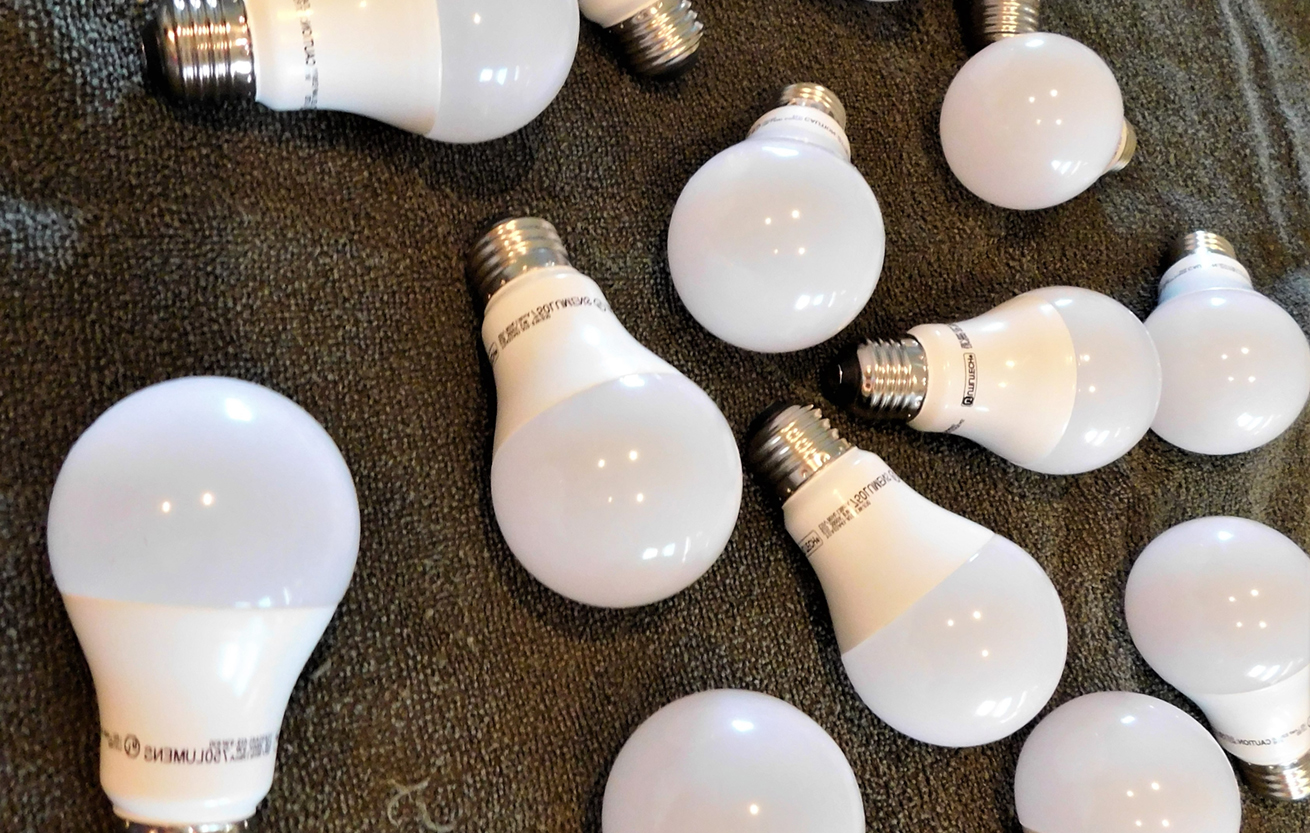energy-saving-led-light-bulbs